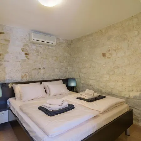 Atlas Apartman 2 Appartement *
